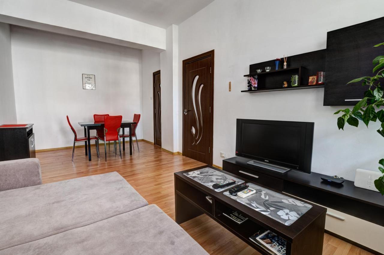 Ultracentral Universitate Apartment Bukarest Kültér fotó